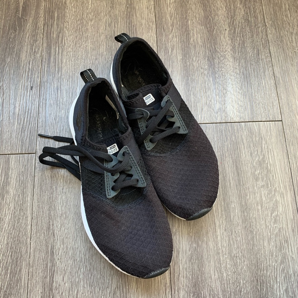 New Balance Tennies